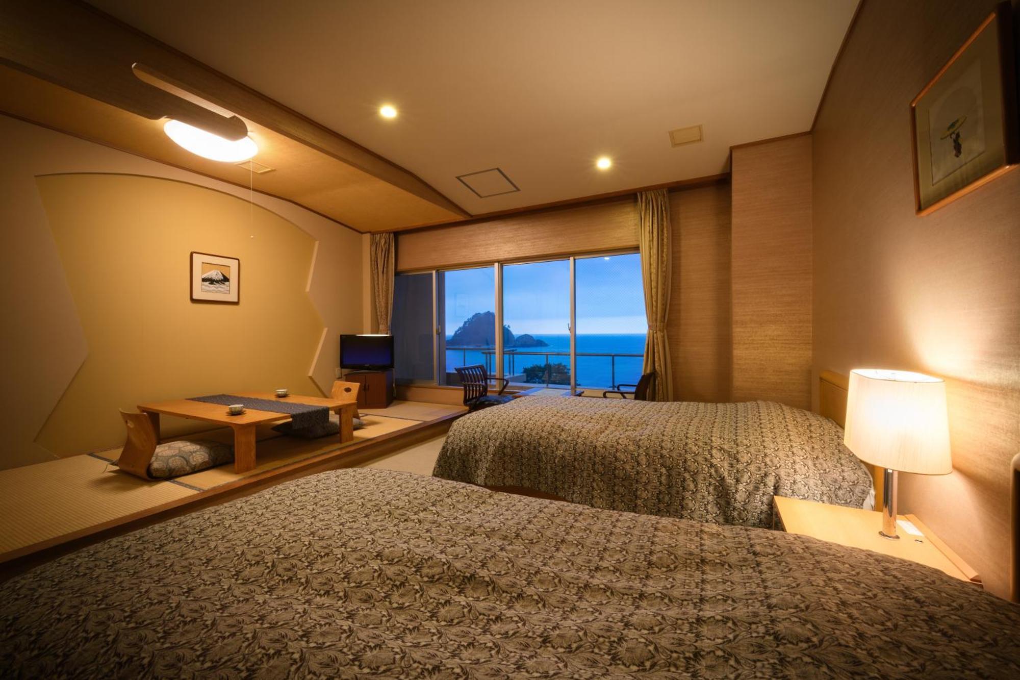 Yura Onsen Yaotome Otel Tsuruoka Dış mekan fotoğraf